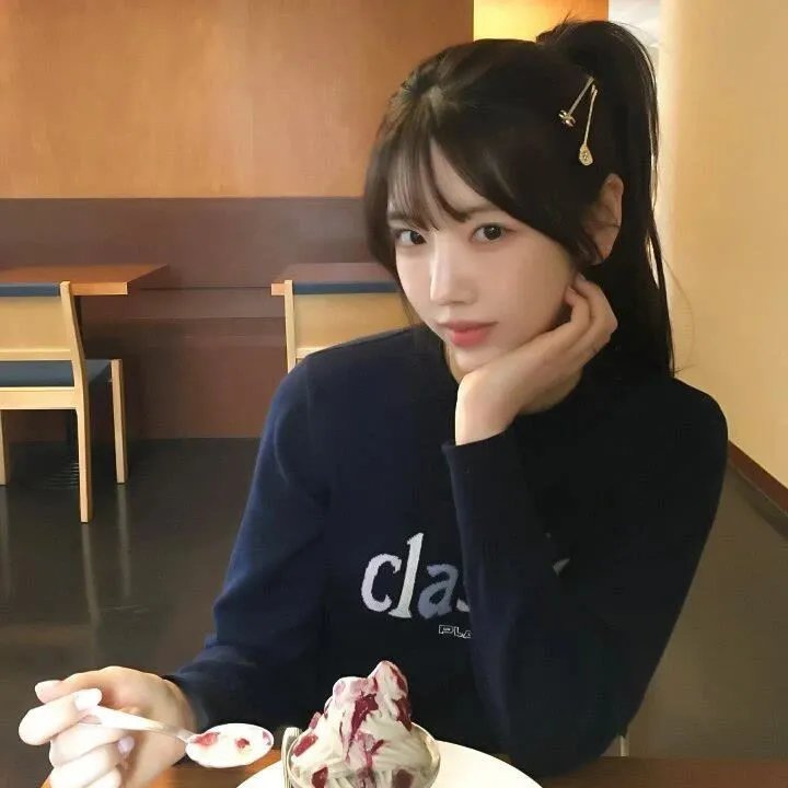 红伶泪